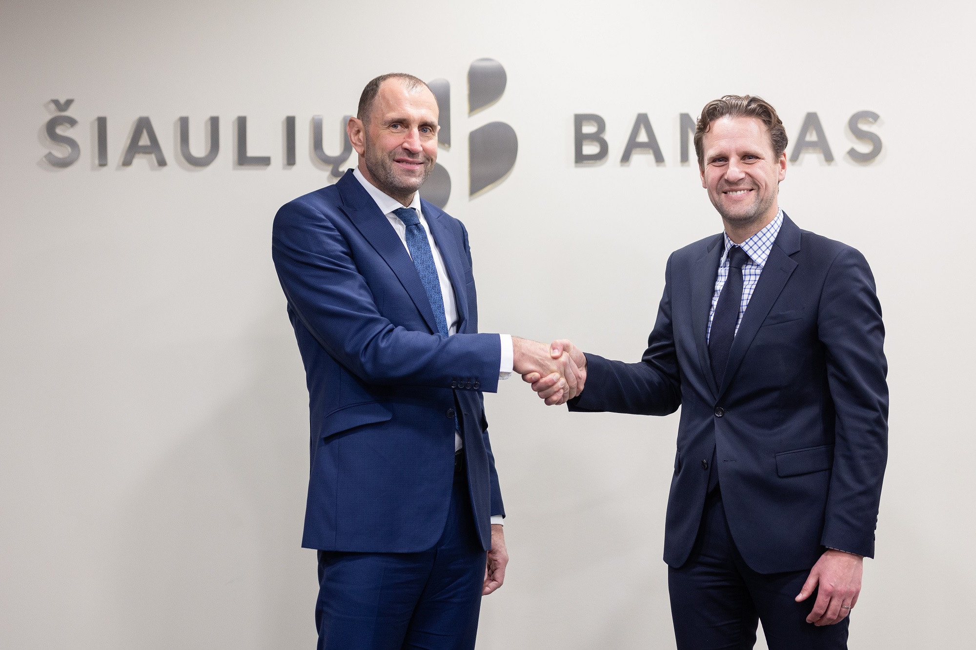 Šiaulių bankas ir „Invalda INVL“ jungia mažmeninius verslus